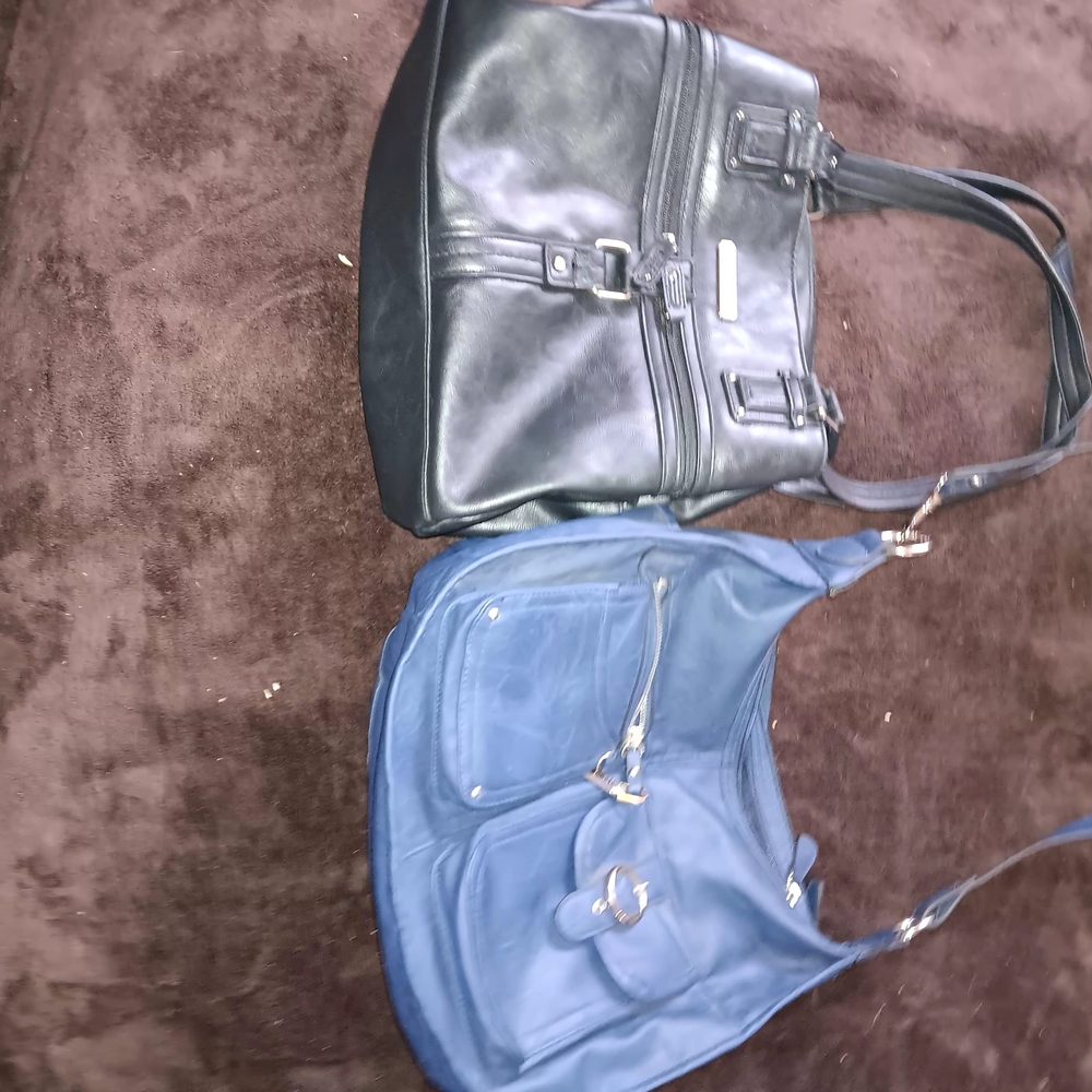2 Rosetti Purses Vey Nice 2 For A Great Price